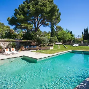 Oliver Moragues Grandhouse & Vineyard Casa rural